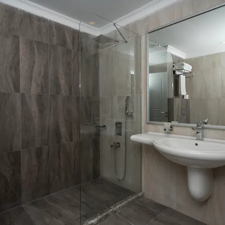 Hotel Bay Nihat Lale