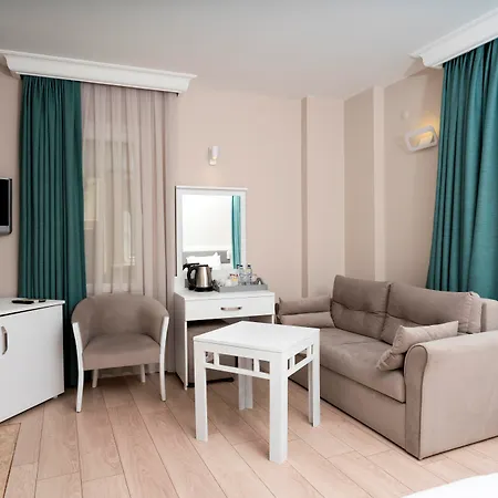 Bay Nihat Lale 4*