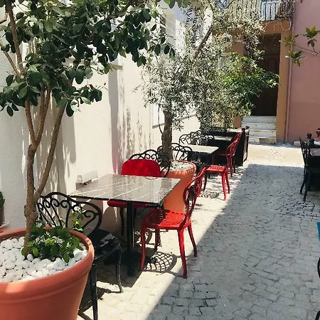 Hotel Bay Nihat Lale